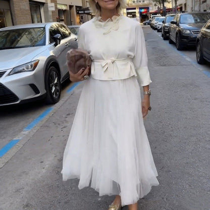 🌸Two-piece set consisting of a women's long-sleeved knit top and a sleeveless dress